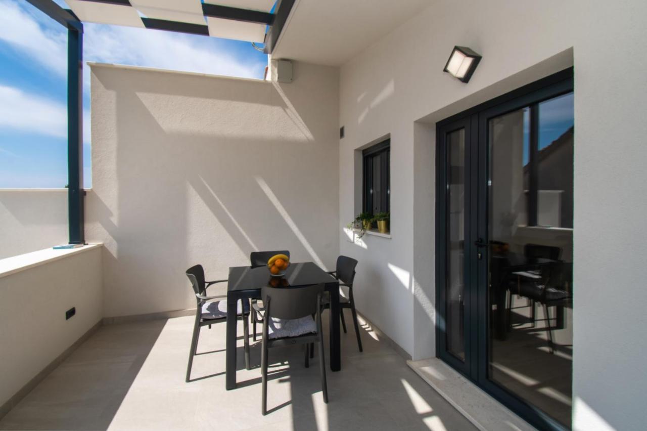 Apartmani Monika Zaboric Exterior photo