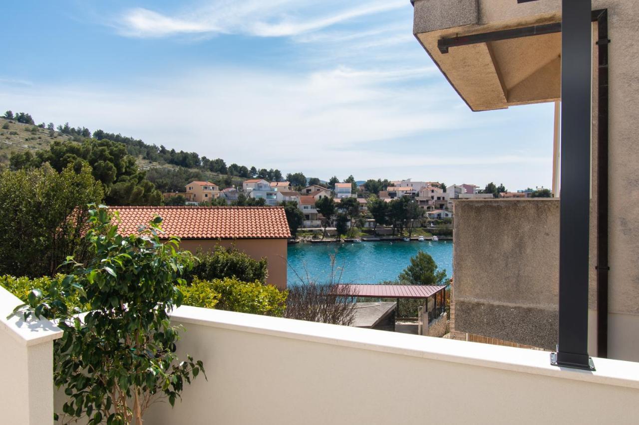 Apartmani Monika Zaboric Exterior photo